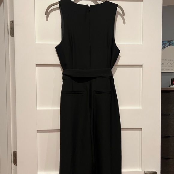 Banana Republic black jumpsuit in a 4 - Picture 1 of 2
